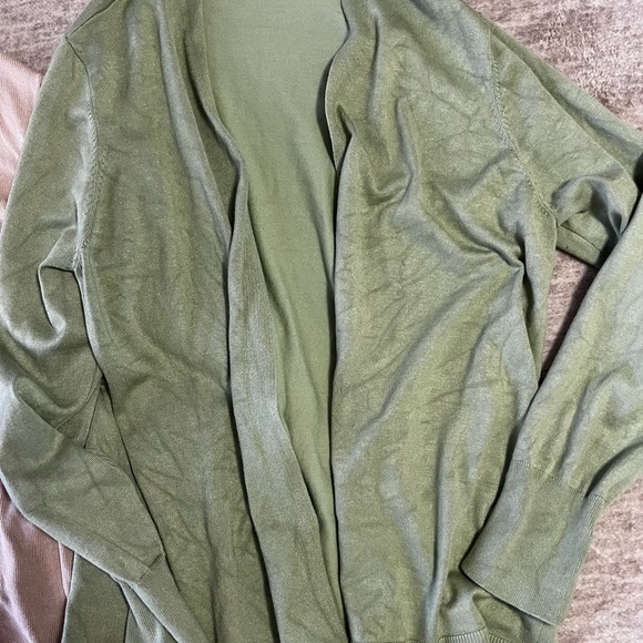 Cyrus Women's Cardigan Set - Cream and Green - Picture 2 of 5